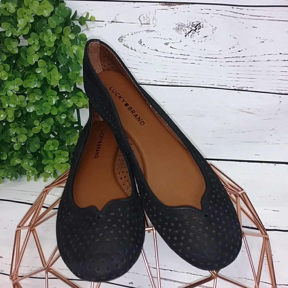 Lucky Brand Black Flats 9M